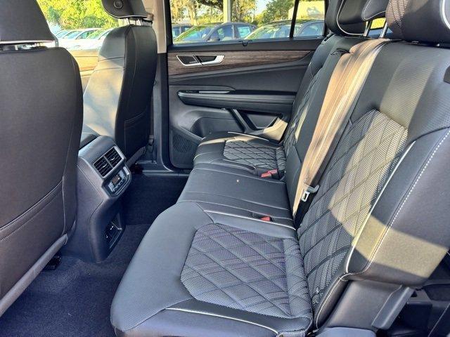 new 2026 Volkswagen Atlas car, priced at $55,433