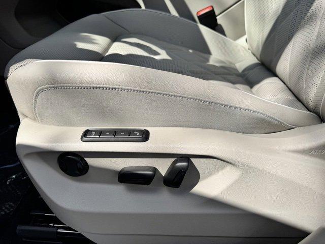 new 2026 Volkswagen Atlas car, priced at $54,531