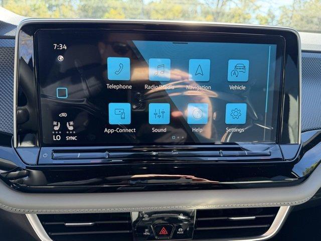 new 2026 Volkswagen Atlas Cross Sport car, priced at $50,035