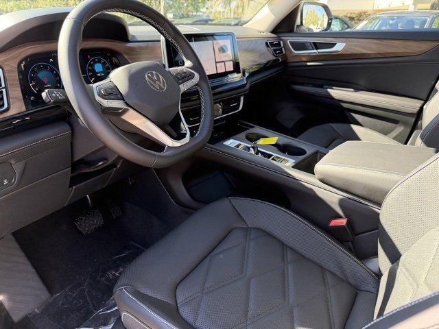 new 2026 Volkswagen Atlas car, priced at $40,679