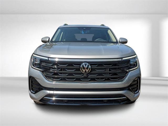 new 2024 Volkswagen Atlas car, priced at $51,129