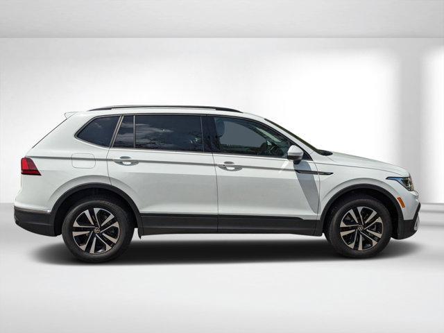 new 2024 Volkswagen Tiguan car, priced at $27,980