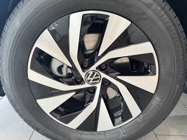 new 2025 Volkswagen Tiguan car, priced at $27,720