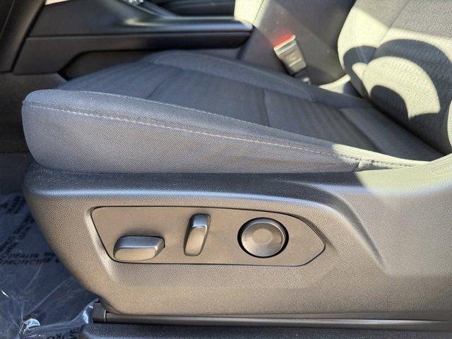 used 2023 GMC Yukon car, priced at $42,795