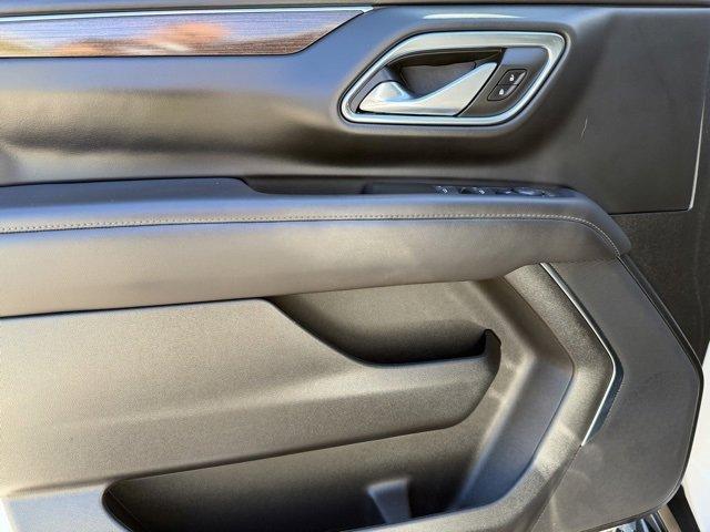 used 2023 GMC Yukon car, priced at $42,795