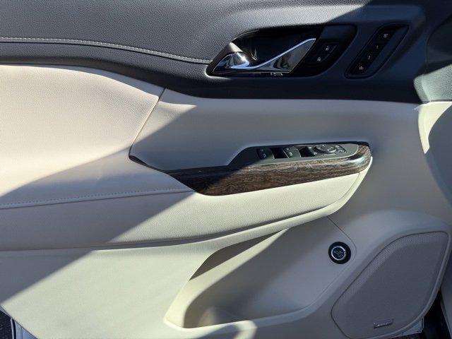 used 2022 GMC Acadia car, priced at $30,495