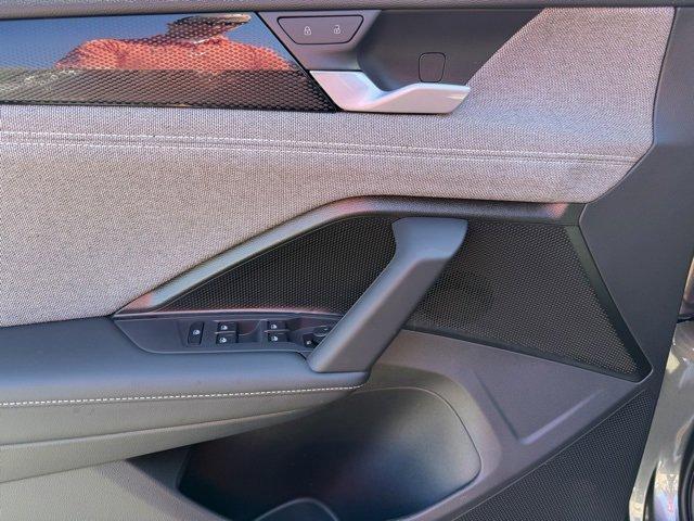 new 2026 Volkswagen Tiguan car, priced at $31,293