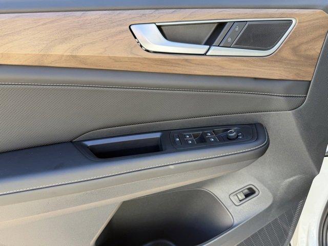 new 2026 Volkswagen Atlas car, priced at $45,344