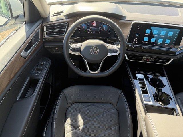 new 2026 Volkswagen Atlas car, priced at $45,344