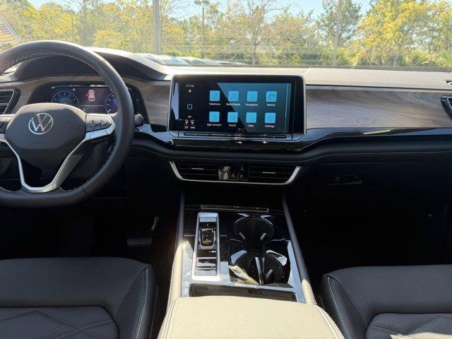 new 2026 Volkswagen Atlas car, priced at $45,344