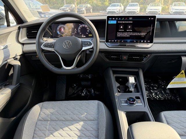 new 2025 Volkswagen Tiguan car, priced at $28,015