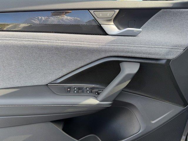 new 2025 Volkswagen Tiguan car, priced at $28,015