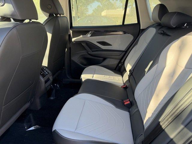 new 2025 Volkswagen Tiguan car, priced at $32,599