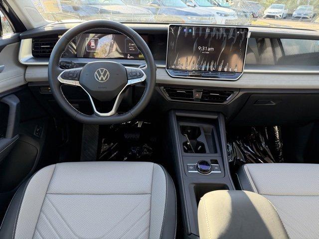 new 2025 Volkswagen Tiguan car, priced at $32,599