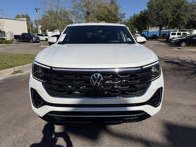 new 2026 Volkswagen Atlas Cross Sport car, priced at $53,456