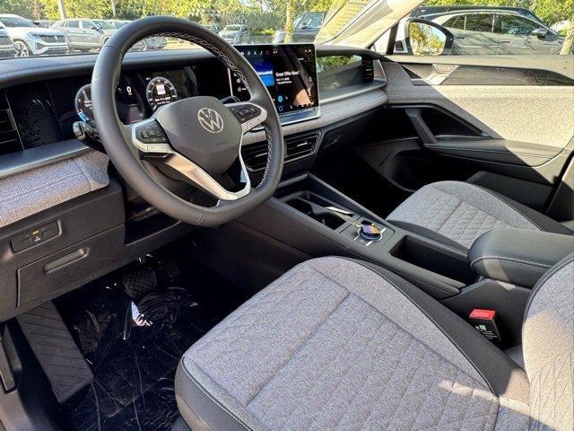 new 2025 Volkswagen Tiguan car, priced at $27,720