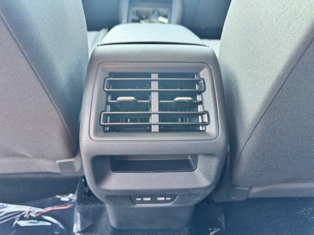 new 2025 Volkswagen Tiguan car, priced at $27,720