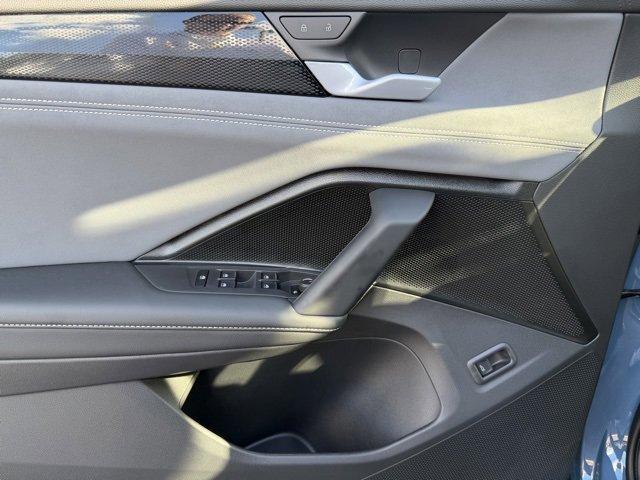 new 2026 Volkswagen Tiguan car, priced at $40,071