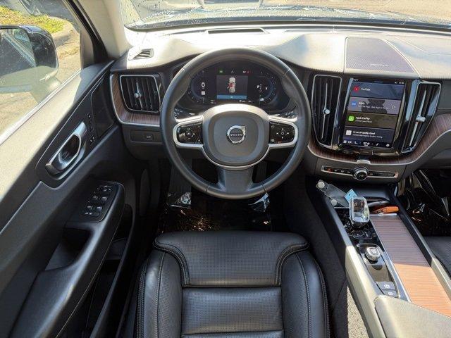 used 2023 Volvo XC60 car, priced at $31,995