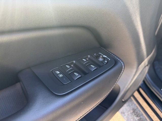 used 2023 Volvo XC60 car, priced at $31,995