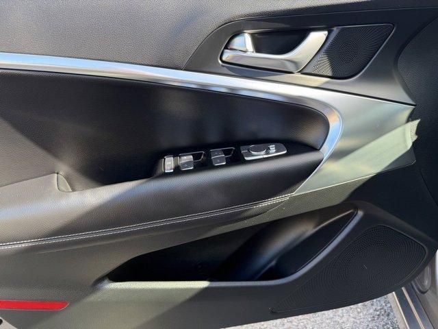 used 2025 Genesis G70 car, priced at $33,495