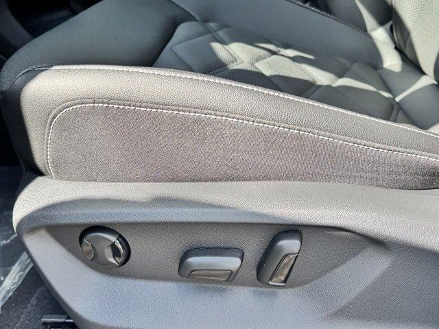 new 2026 Volkswagen Atlas car, priced at $45,344