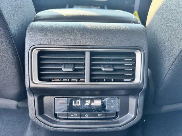 new 2026 Volkswagen Atlas car, priced at $44,395