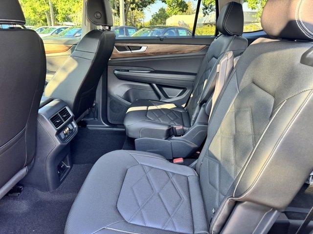 new 2026 Volkswagen Atlas car, priced at $44,395