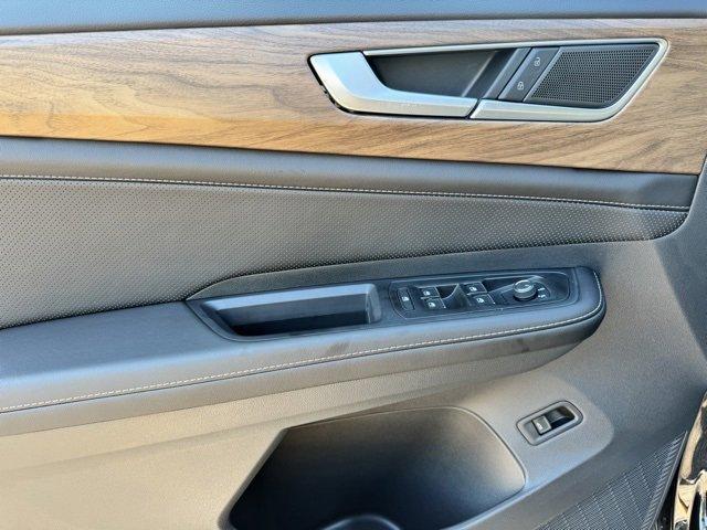 new 2026 Volkswagen Atlas car, priced at $44,395