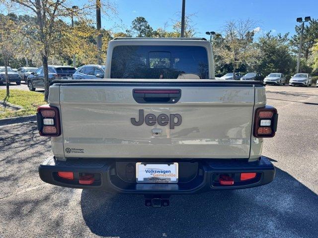 used 2022 Jeep Gladiator car, priced at $35,695