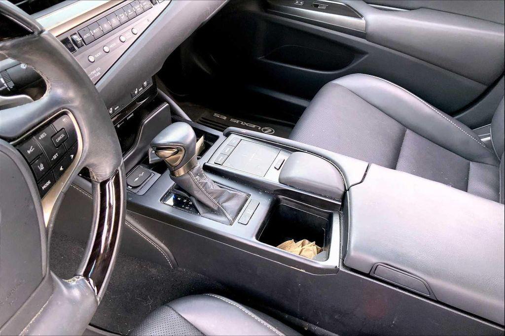 used 2019 Lexus ES 350 car, priced at $24,488