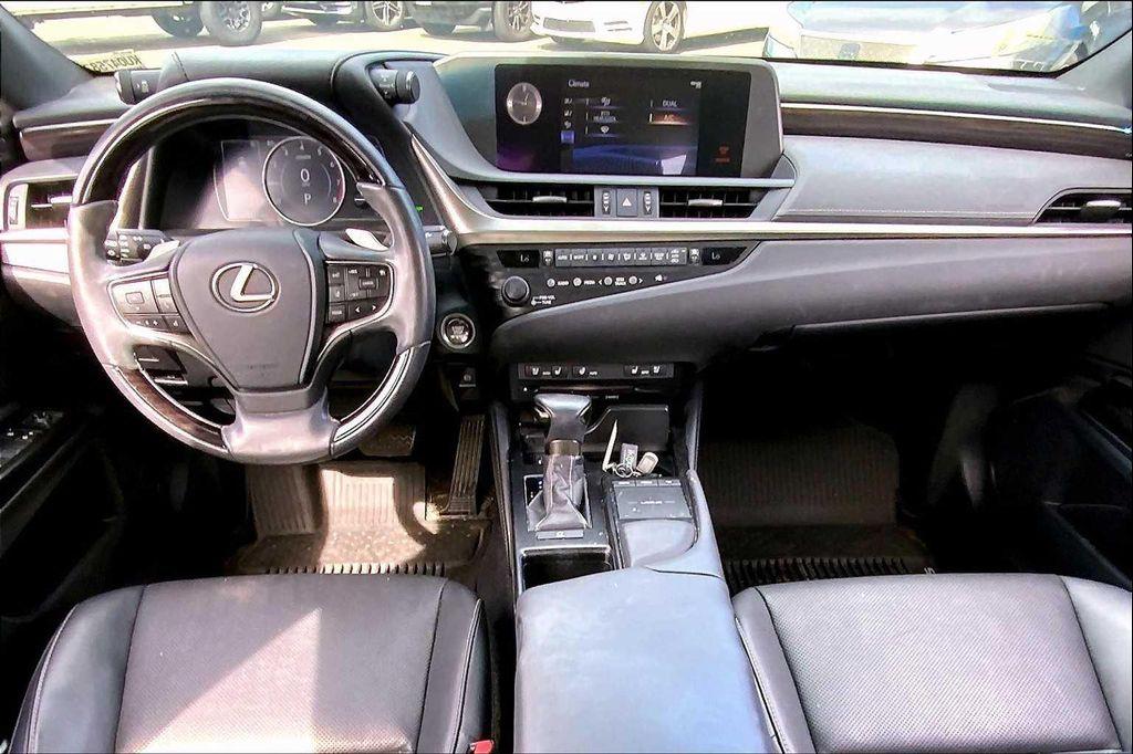 used 2019 Lexus ES 350 car, priced at $24,488