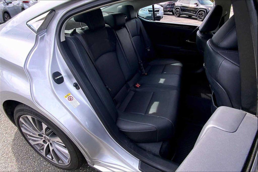 used 2019 Lexus ES 350 car, priced at $24,488