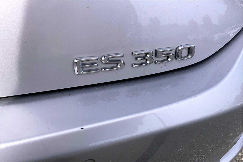 used 2019 Lexus ES 350 car, priced at $24,488