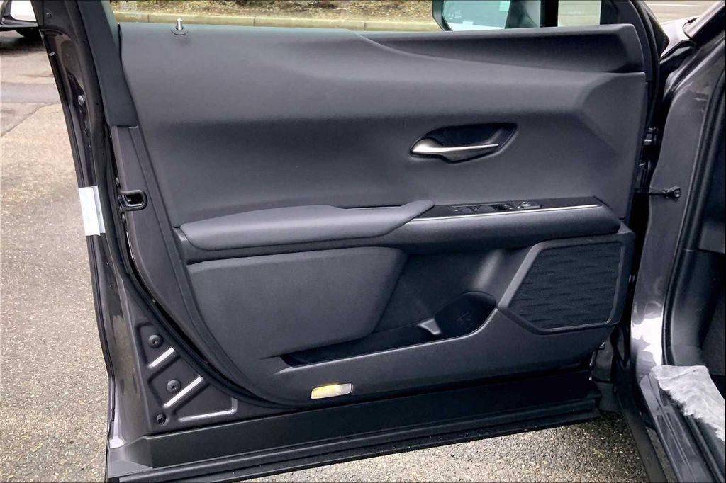 new 2025 Lexus UX 300h car, priced at $47,069