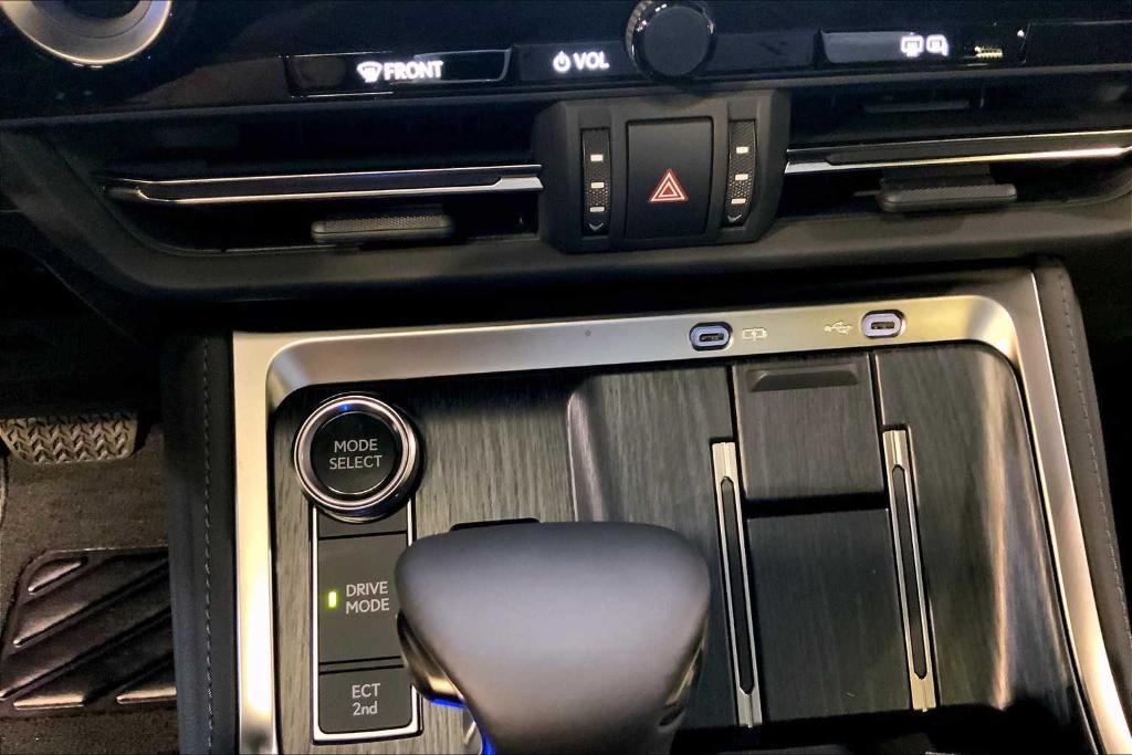 new 2025 Lexus GX 550 car, priced at $72,964