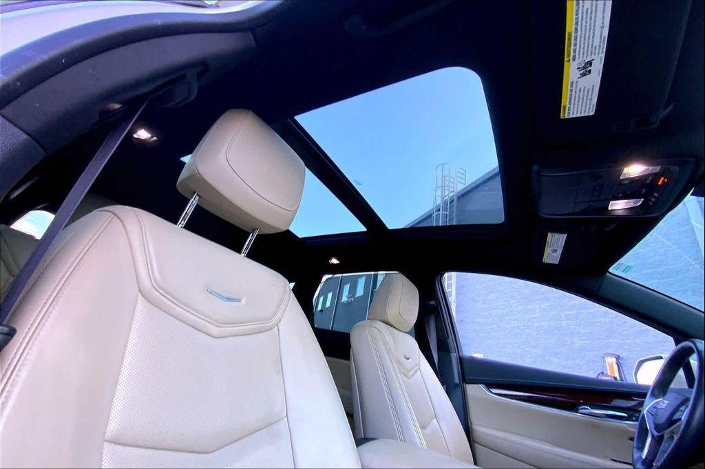 used 2017 Cadillac XT5 car, priced at $20,988