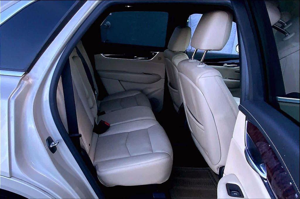 used 2017 Cadillac XT5 car, priced at $20,988