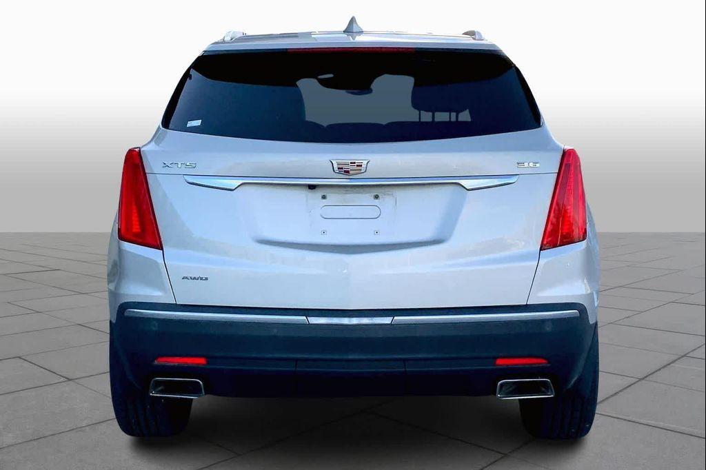 used 2017 Cadillac XT5 car, priced at $20,988