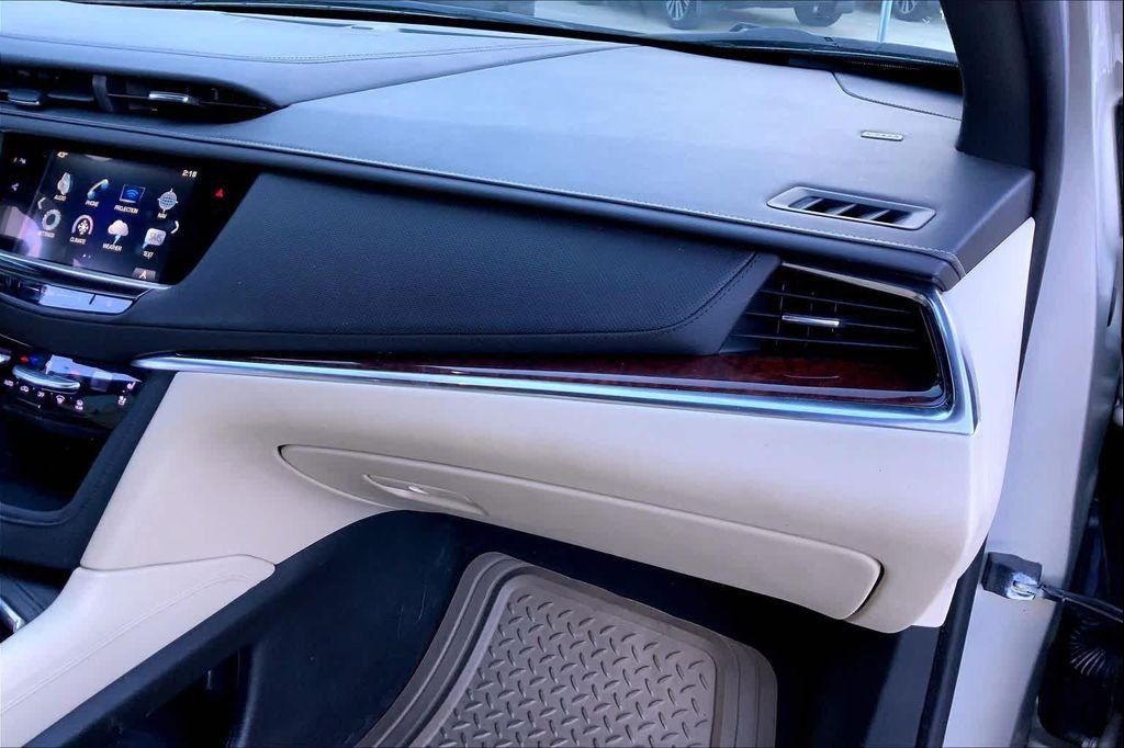 used 2017 Cadillac XT5 car, priced at $20,988