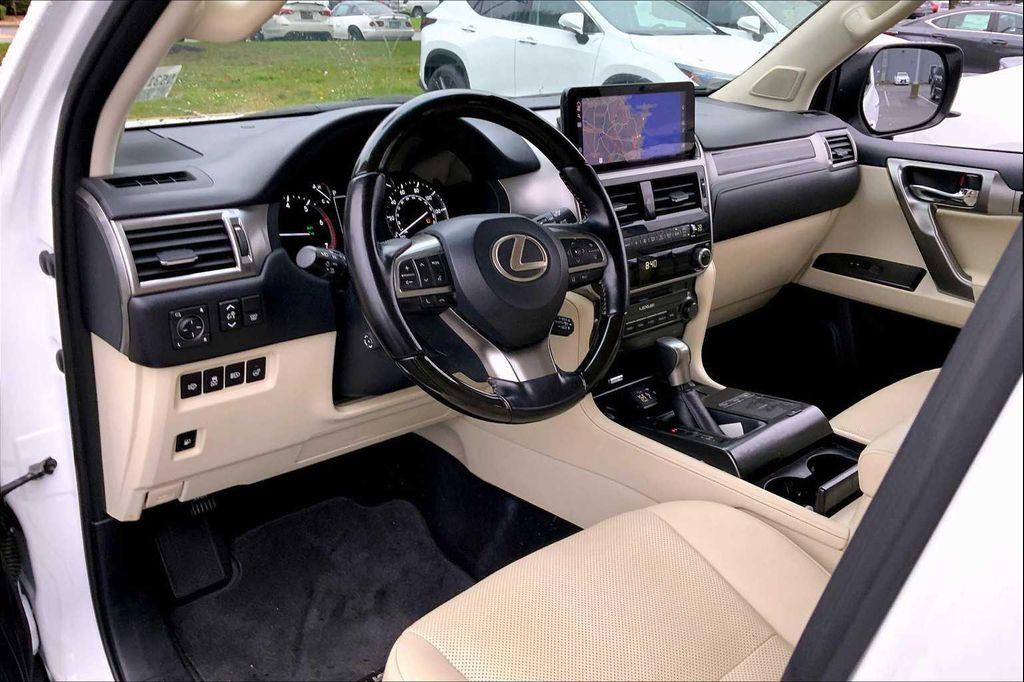 used 2022 Lexus GX 460 car, priced at $51,988
