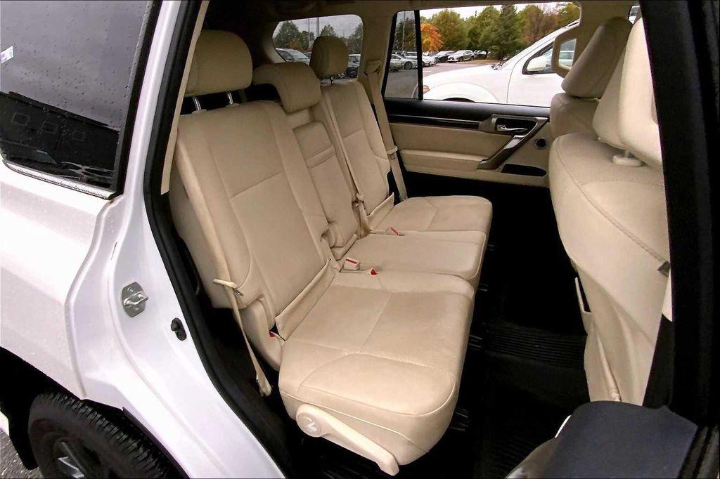 used 2022 Lexus GX 460 car, priced at $51,988