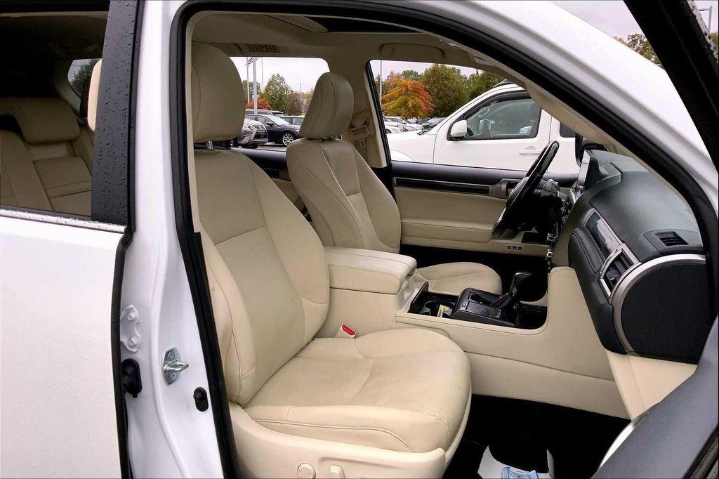 used 2022 Lexus GX 460 car, priced at $51,988