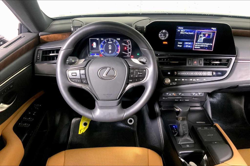 used 2022 Lexus ES 350 car, priced at $37,988