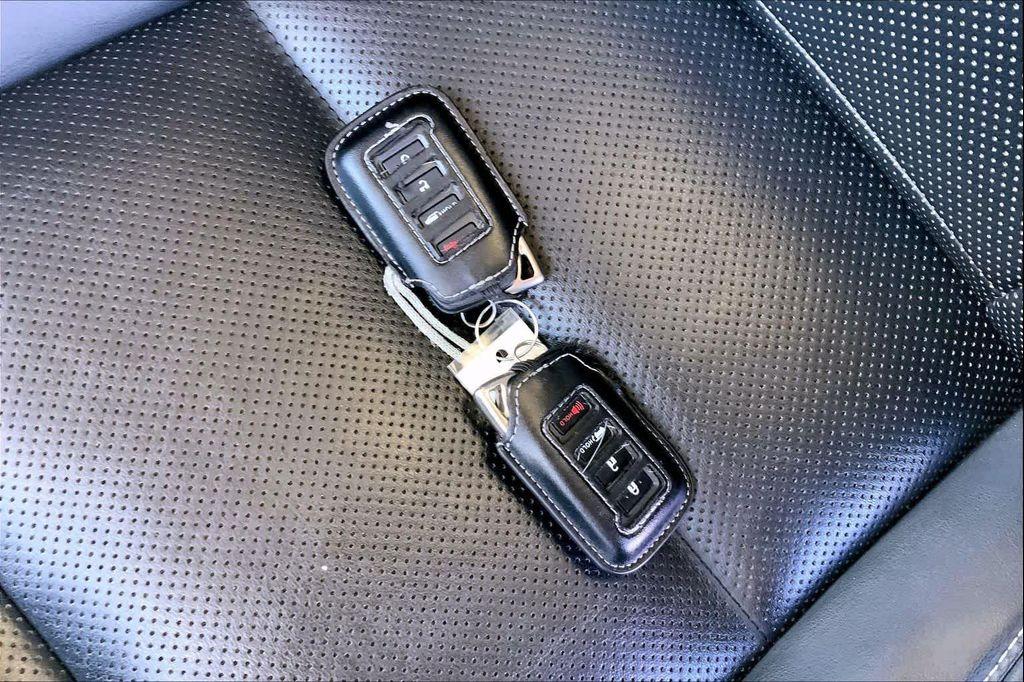 used 2022 Lexus RX 350L car, priced at $39,988