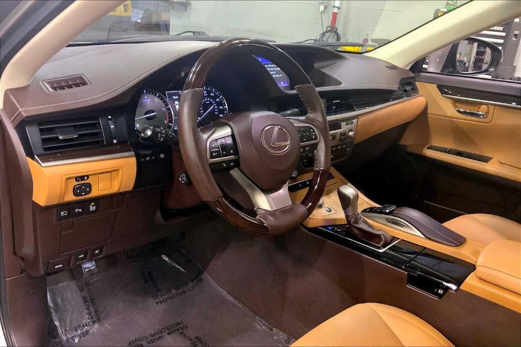 used 2018 Lexus ES 350 car, priced at $26,988