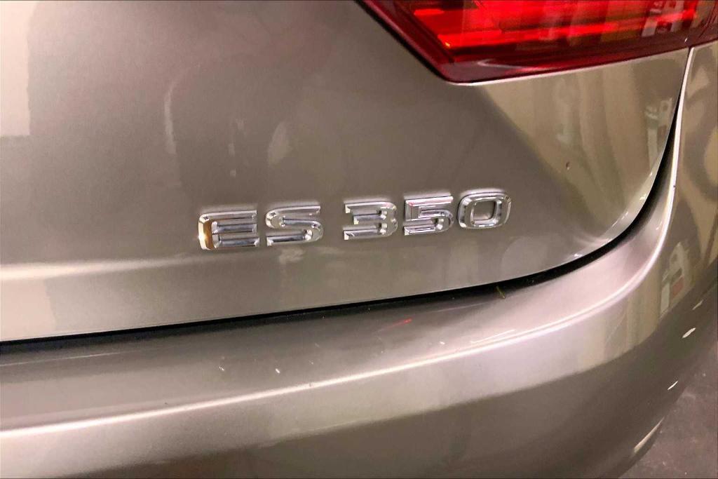 used 2018 Lexus ES 350 car, priced at $26,988