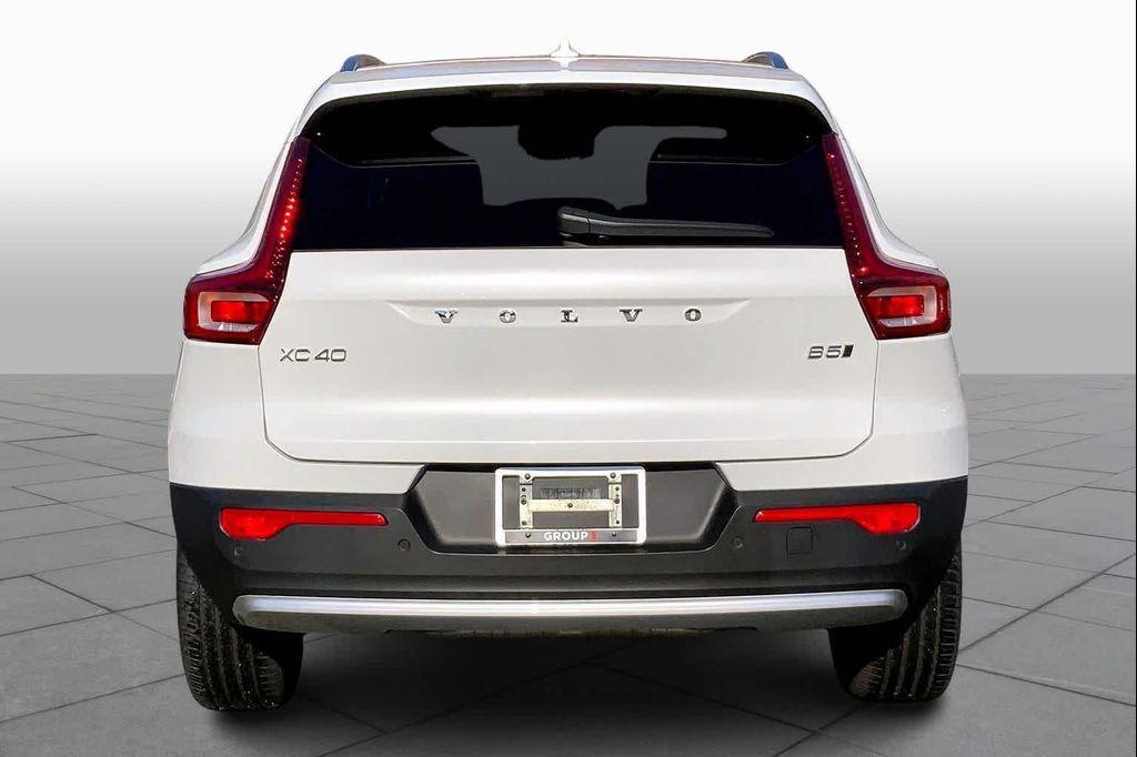 used 2023 Volvo XC40 car, priced at $30,288