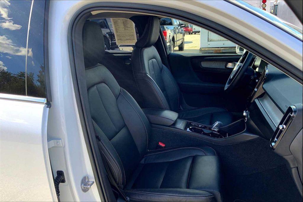 used 2023 Volvo XC40 car, priced at $30,988