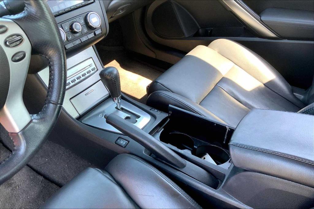 used 2009 Nissan Altima car, priced at $9,888